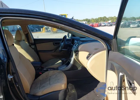 2012 Hyundai Elantra Gls (Ulsan Plant) z USA, uszkodzony, nr VIN KMHDH4AE5CU326249